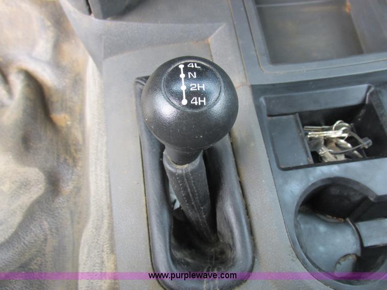 image for item L7118 2009 Dodge Ram 5500 bucket truck