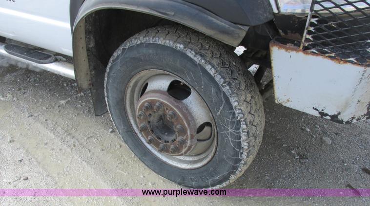 image for item L7119 2009 Dodge Ram 5500 bucket truck