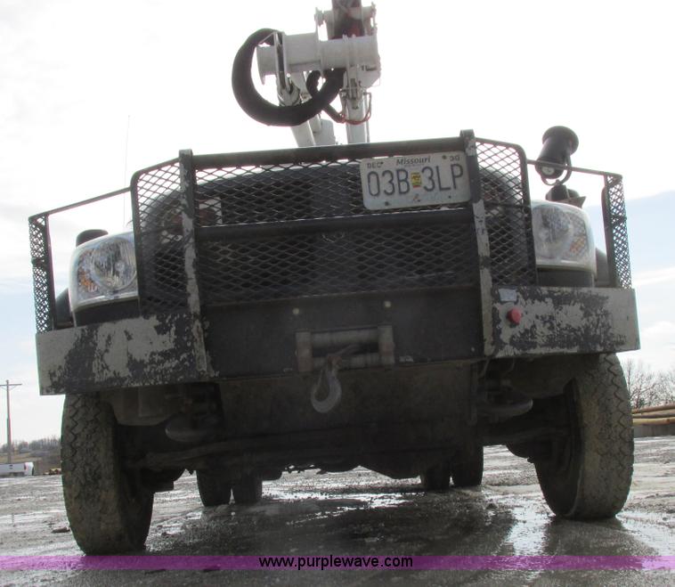 image for item L7119 2009 Dodge Ram 5500 bucket truck