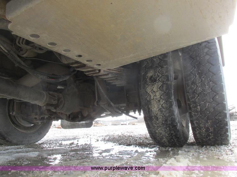 image for item L7119 2009 Dodge Ram 5500 bucket truck