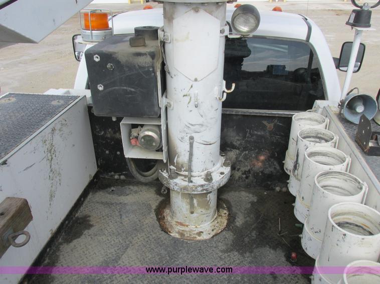 image for item L7119 2009 Dodge Ram 5500 bucket truck