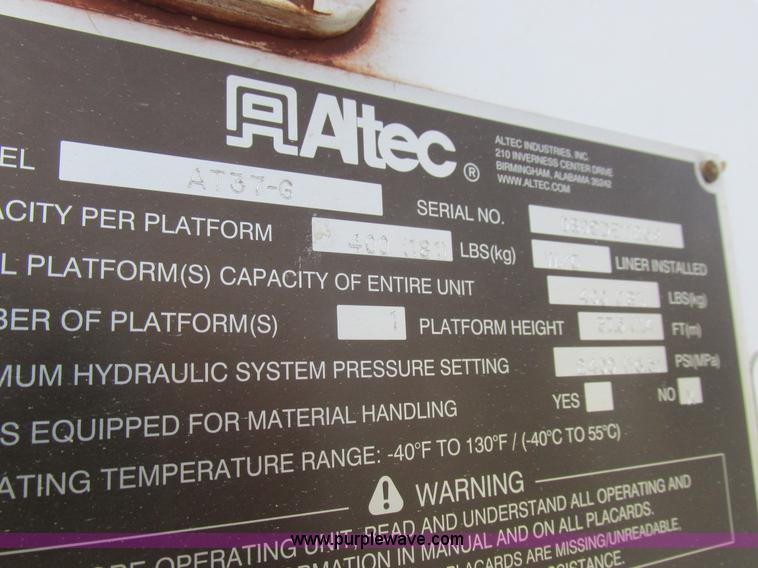 image for item L7119 2009 Dodge Ram 5500 bucket truck