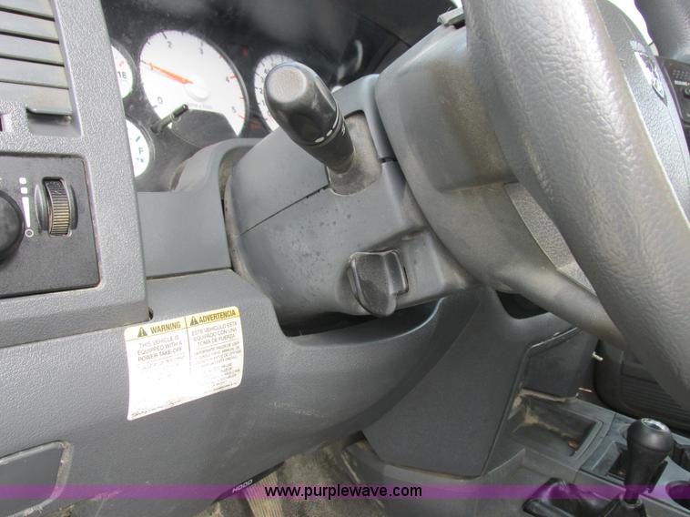 image for item L7119 2009 Dodge Ram 5500 bucket truck