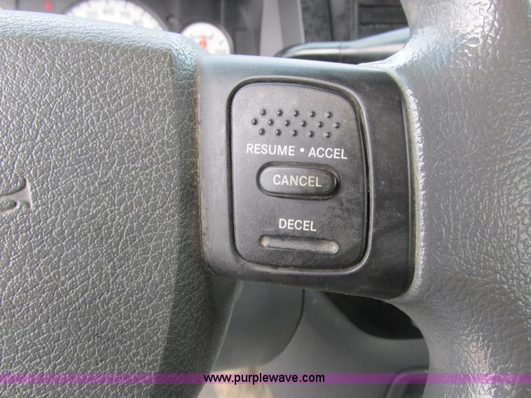 image for item L7119 2009 Dodge Ram 5500 bucket truck