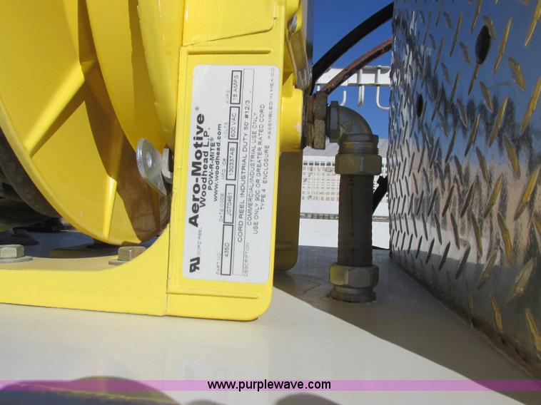 image for item L7126 2007 Freightliner Business Class M2 service truck