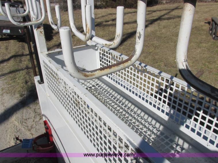 image for item L7126 2007 Freightliner Business Class M2 service truck