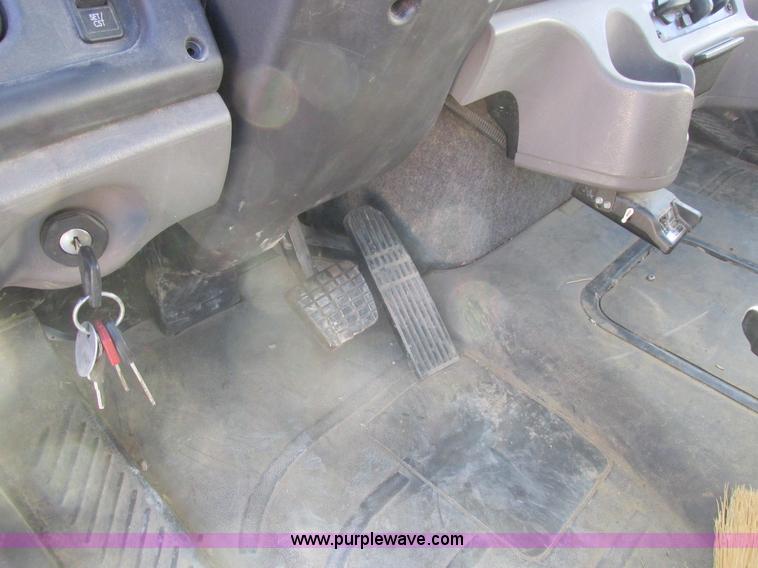 image for item L7126 2007 Freightliner Business Class M2 service truck