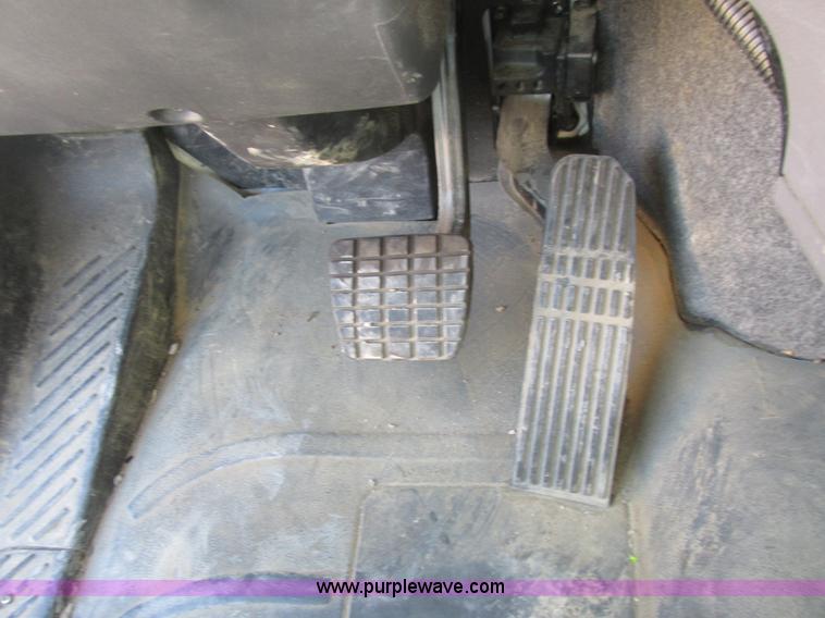 image for item L7126 2007 Freightliner Business Class M2 service truck