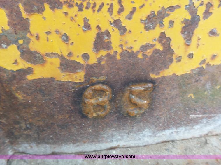 image for item L7136 1965 equipment trailer