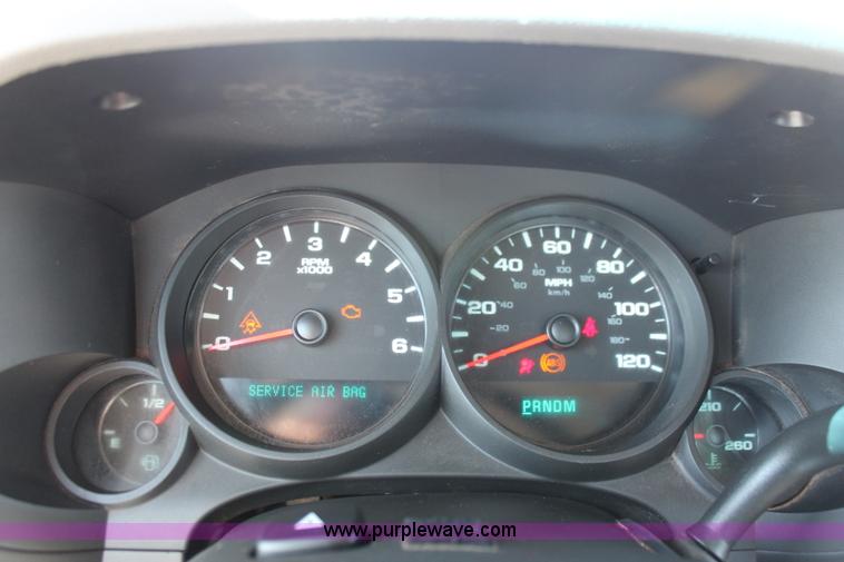 image for item AO9416 2011 Chevrolet Silverado 1500 Ext. Cab pickup truck