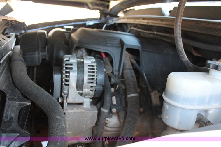 image for item AO9416 2011 Chevrolet Silverado 1500 Ext. Cab pickup truck