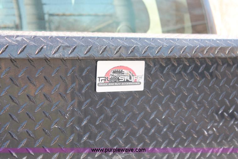 image for item AO9416 2011 Chevrolet Silverado 1500 Ext. Cab pickup truck