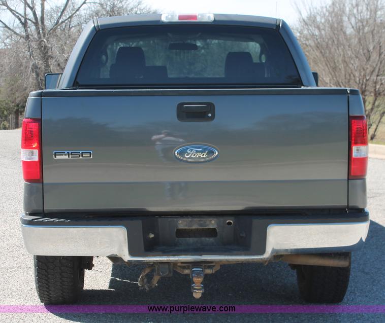 image for item AO9417 2007 Ford F150 XLT Crew Cab pickup truck
