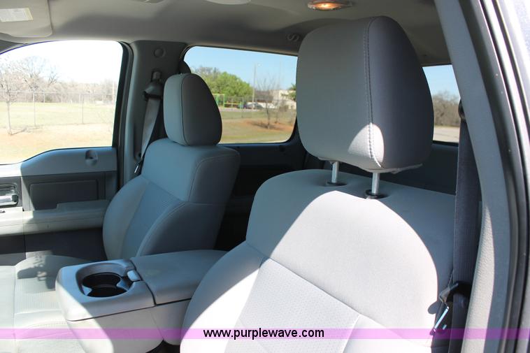 image for item AO9417 2007 Ford F150 XLT Crew Cab pickup truck