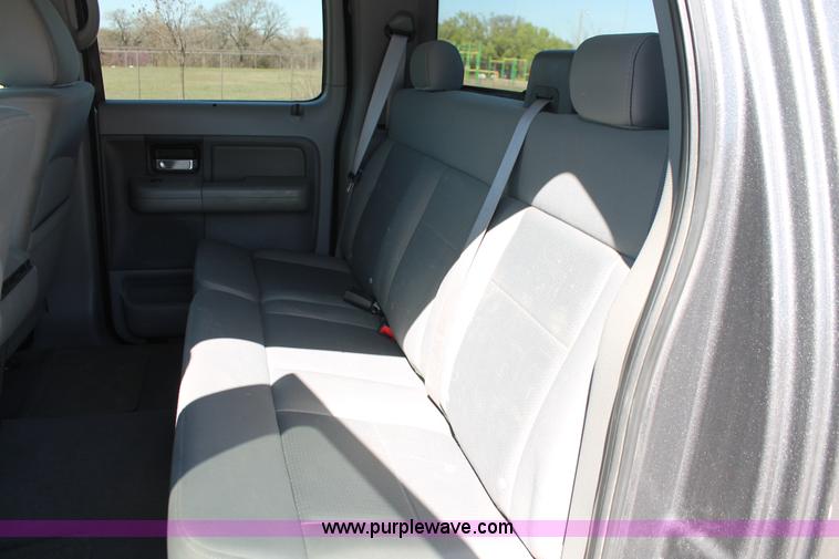 image for item AO9417 2007 Ford F150 XLT Crew Cab pickup truck