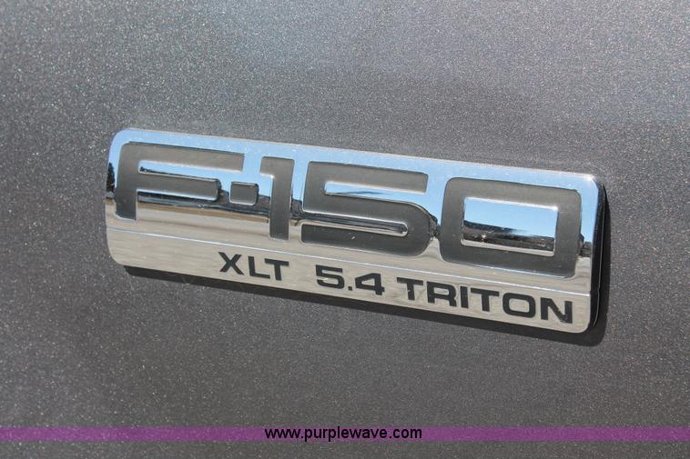 image for item AO9417 2007 Ford F150 XLT Crew Cab pickup truck