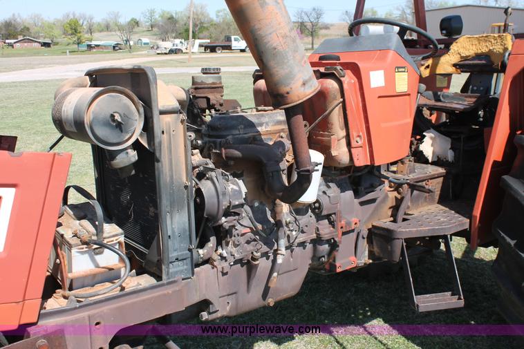 image for item AQ9710 Fiat Hesston 566 tractor