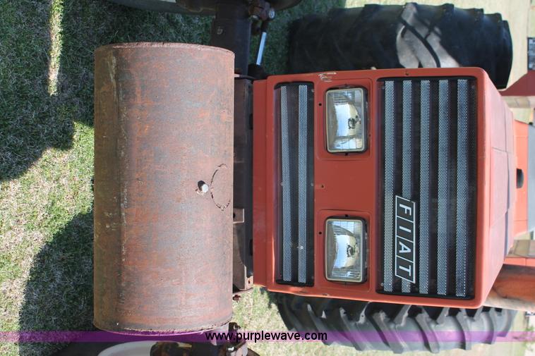 image for item AQ9710 Fiat Hesston 566 tractor