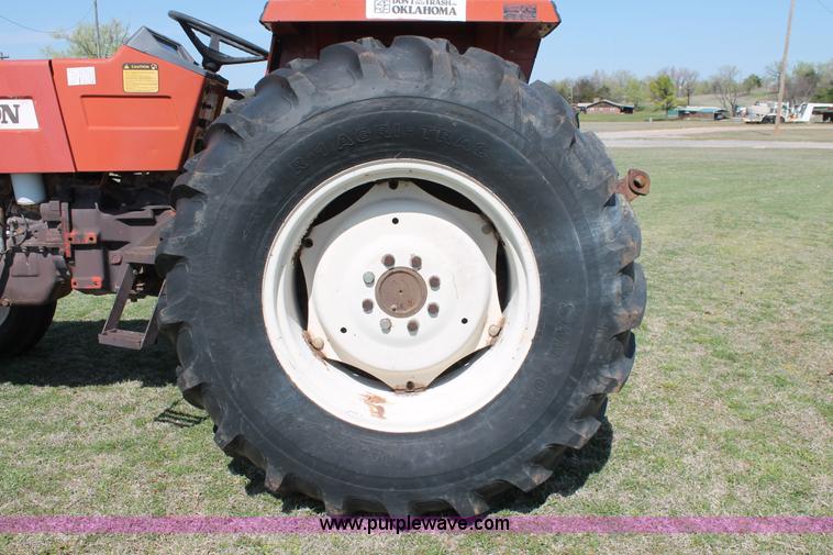 image for item AQ9710 Fiat Hesston 566 tractor