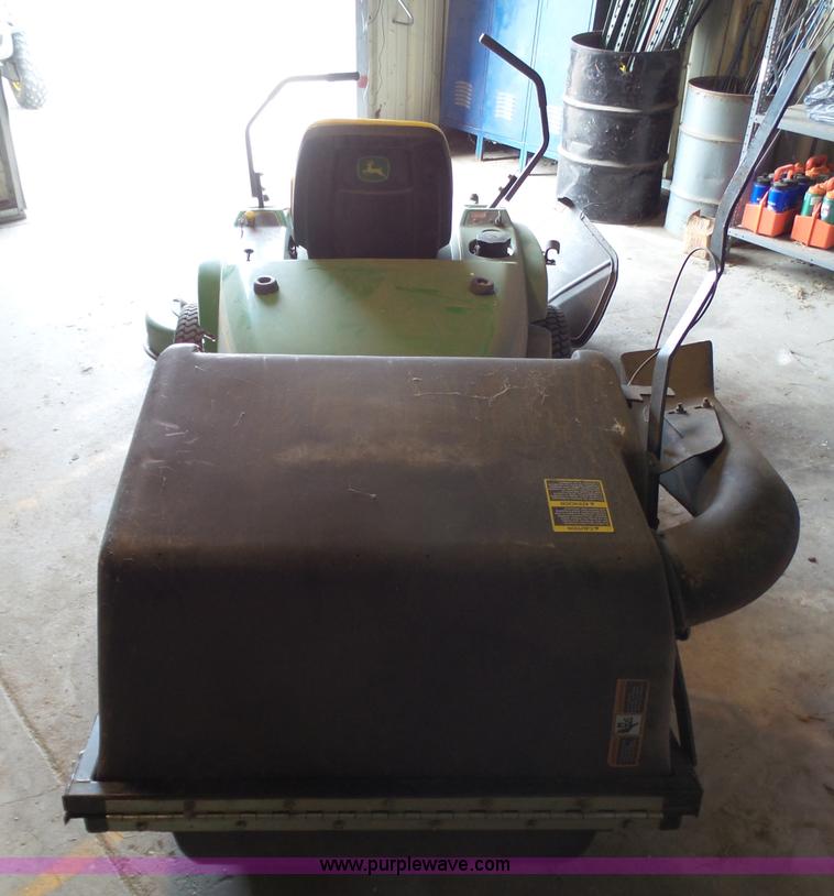 image for item AR9458 John Deere F687 Z-Trak ZTR lawn mower