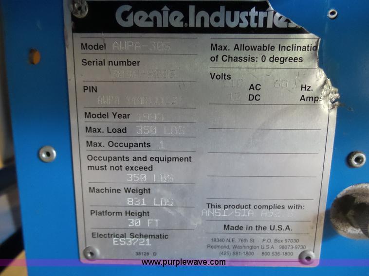 image for item AR9461 1998 Genie AWP-305 vertical lift