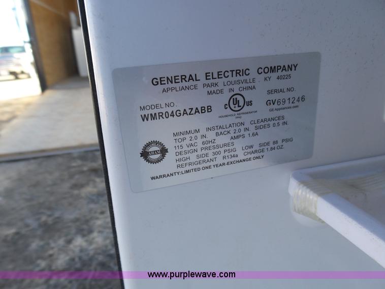 image for item AR9465 Assorted appliances