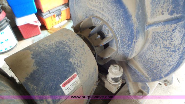 image for item AV9809 Electric motor with blower