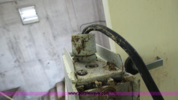 image for item AV9811 Trojan UV3000 ultra-violet light system