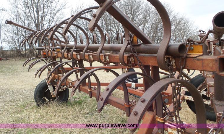 image for item AV9812 Chisel