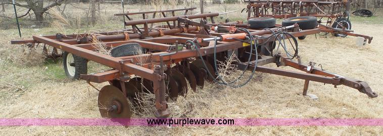 image for item AV9813 Sunflower disk