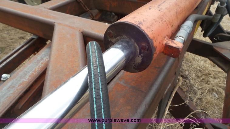 image for item AV9813 Sunflower disk