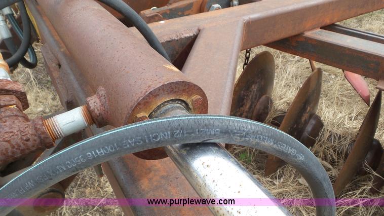 image for item AV9813 Sunflower disk