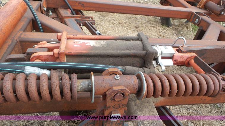 image for item AV9813 Sunflower disk