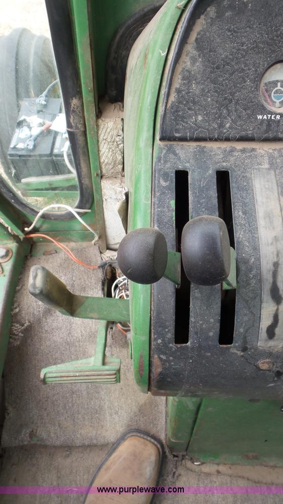 image for item AV9814 John Deere 5020 tractor