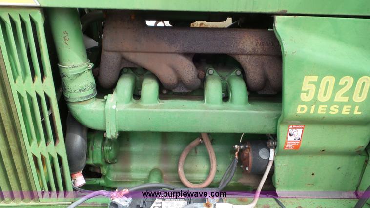 image for item AV9814 John Deere 5020 tractor
