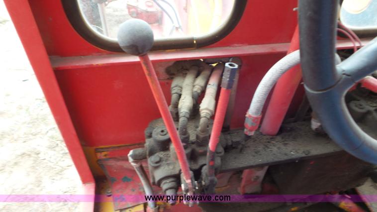 image for item AV9821 1964 Allis Chalmers D motor grader