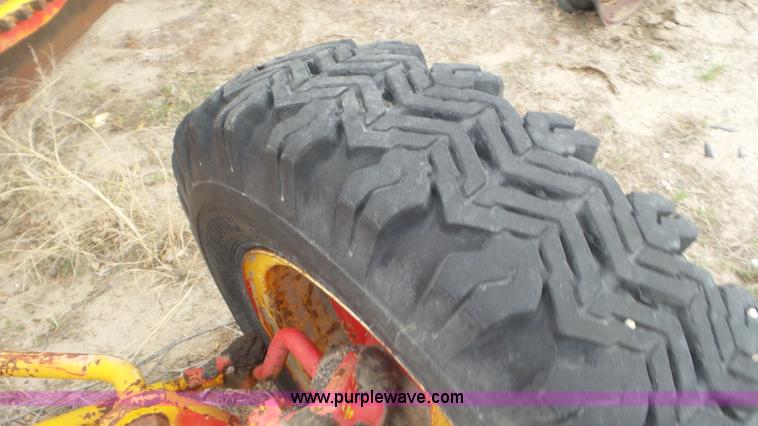 image for item AV9821 1964 Allis Chalmers D motor grader