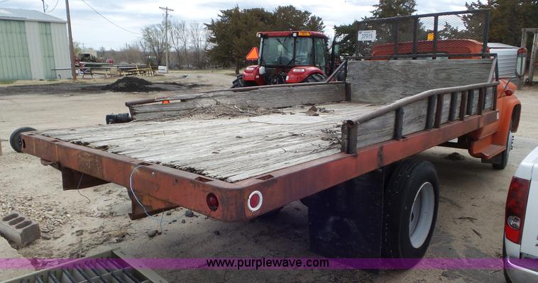 image for item AV9824 1965 Chevrolet C60 dump flatbed truck