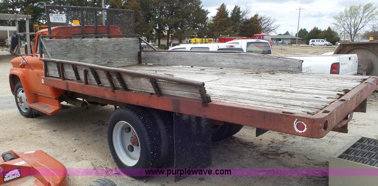 image for item AV9824 1965 Chevrolet C60 dump flatbed truck