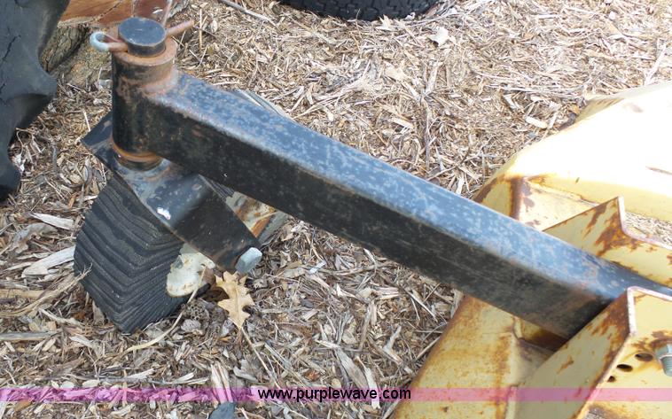 image for item BE9871 Land Pride 1572 rotary mower