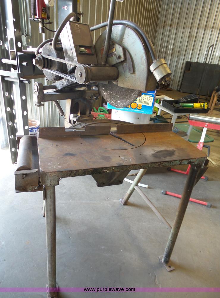 Brilliant metal cutoff saw in Pomona, KS Item BE9875 sold Purple Wave