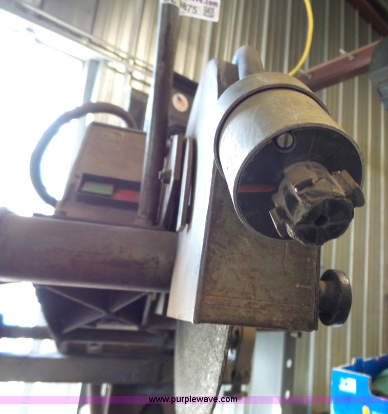 image for item BE9875 Brilliant metal cut-off saw