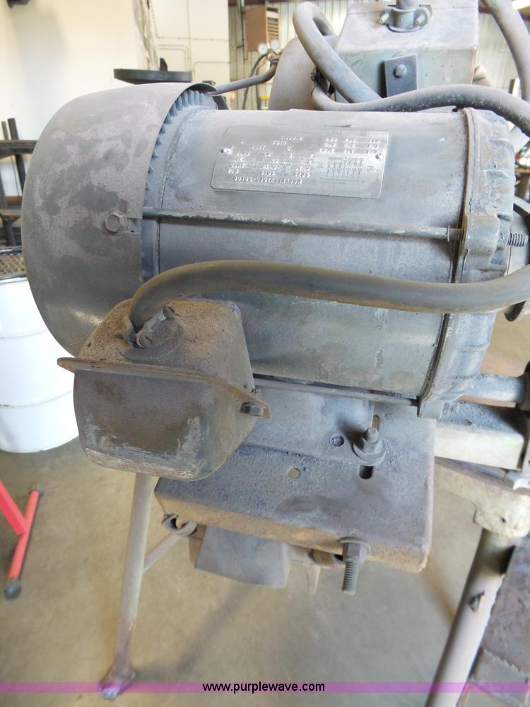 image for item BE9875 Brilliant metal cut-off saw