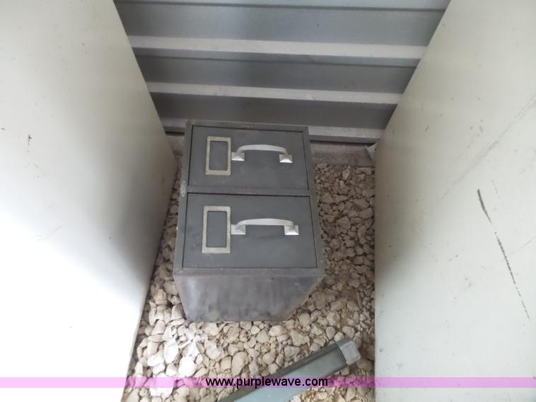 image for item BE9896 Assorted equipment