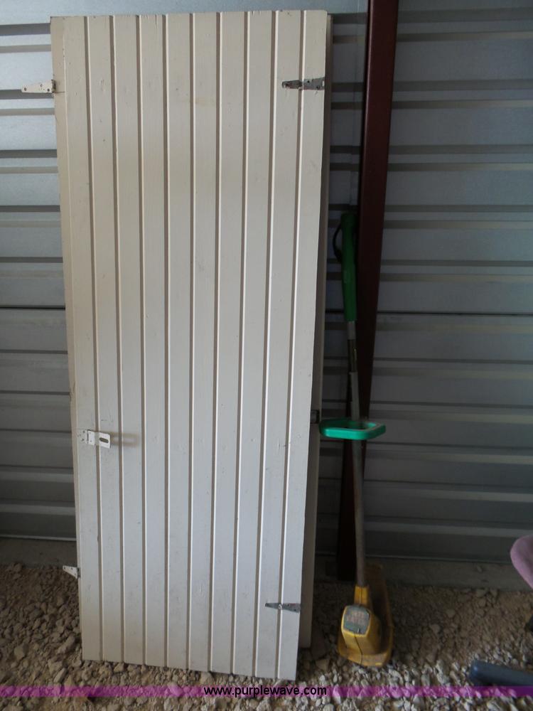 image for item BE9896 Assorted equipment