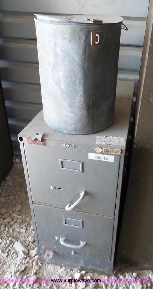 image for item BE9896 Assorted equipment