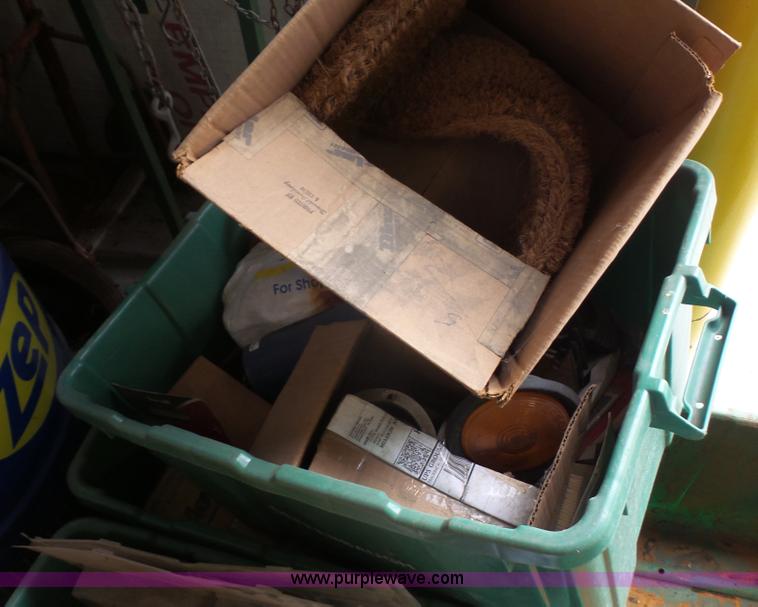 image for item BF9009 Assorted parts