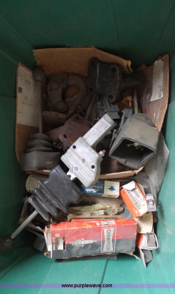 image for item BF9009 Assorted parts