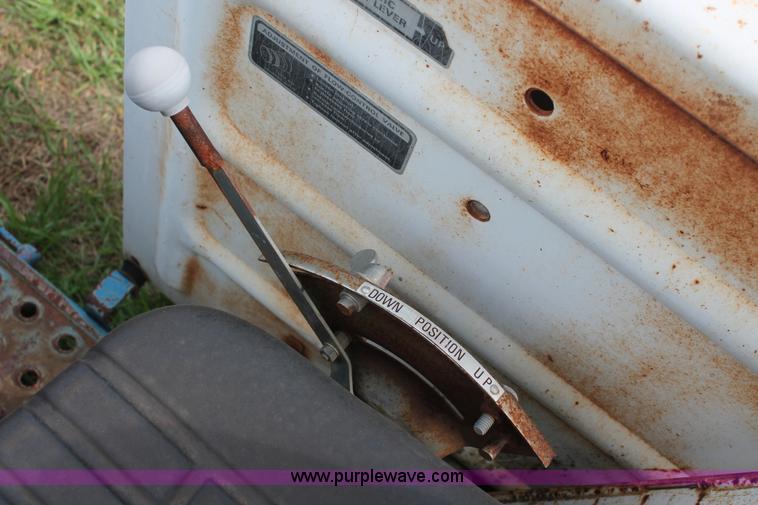 image for item BK9001 1975 Ford 1000 tractor