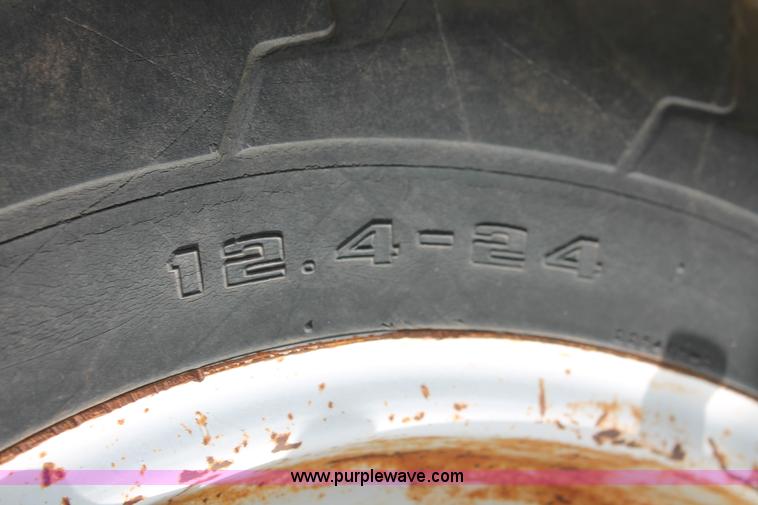 image for item BK9001 1975 Ford 1000 tractor